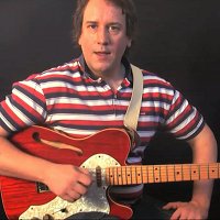 Guitar Tut: Open String Runs